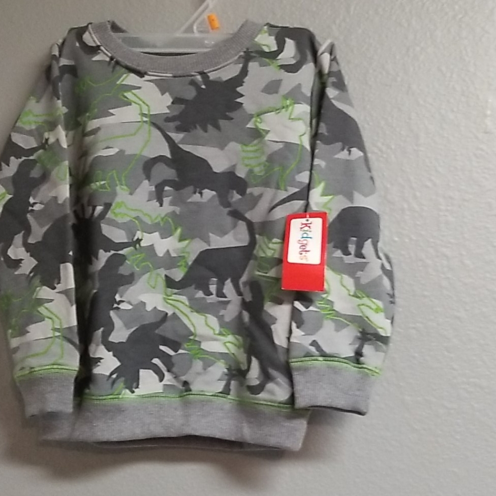 Kidget Army top . Size 3T